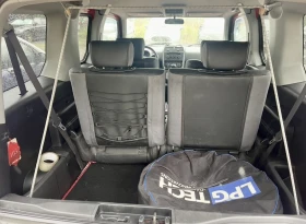 Honda Element 2.4i-VTEC, ГАЗ-БЕНЗИН, АВТОМАТИК, НАВИГАЦИЯ, снимка 14