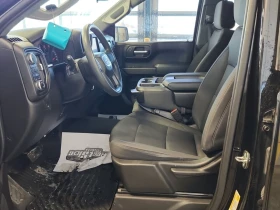 Gmc Sierra 2023 PRO CREW CAB STD BED * ОТ ПРЕДСТАВИТЕЛСТВО, снимка 5