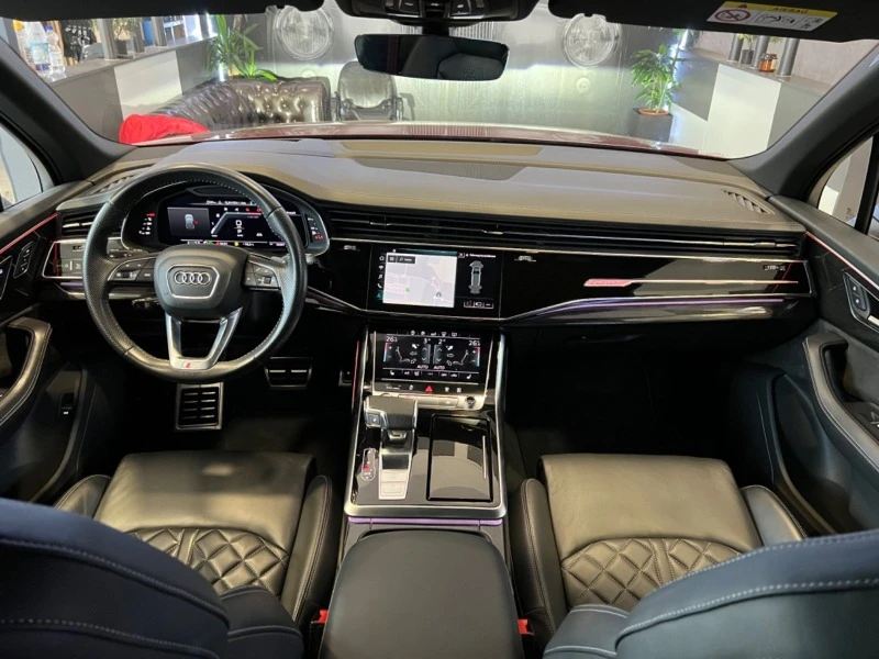 Audi SQ7 TDI* PANO* DISTR* MATRIX* HEAD-UP* , снимка 15 - Автомобили и джипове - 45338925