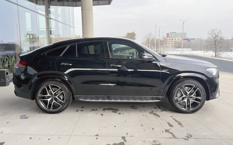 Mercedes-Benz GLE 53 4MATIC + Coupe, снимка 3 - Автомобили и джипове - 49302968