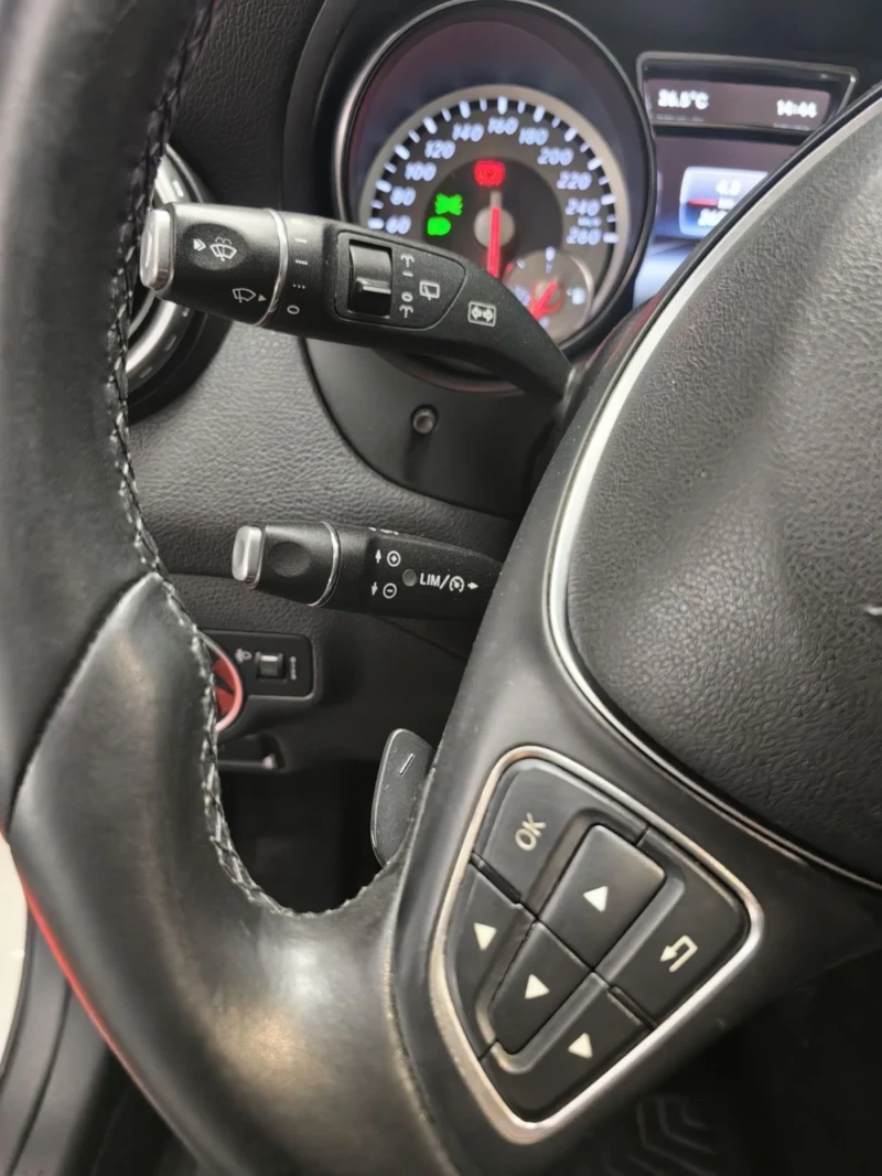 Mercedes-Benz GLA 200 2.2CDI* EURO6B* АВТОМАТ* SELECT DRIVE* ПОДГРЕВ* НА, снимка 13 - Автомобили и джипове - 51799555