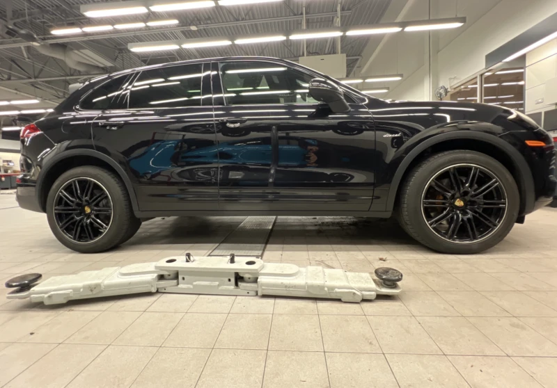 Porsche Cayenne, снимка 3 - Автомобили и джипове - 52749488