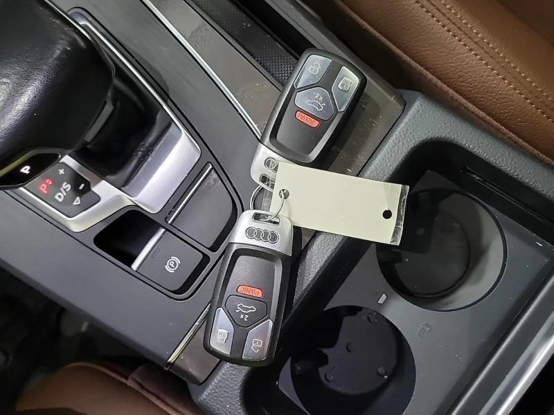 Audi Q5 Tehnik* 360* Подгрев* Пано* B&O, снимка 14 - Автомобили и джипове - 52724161