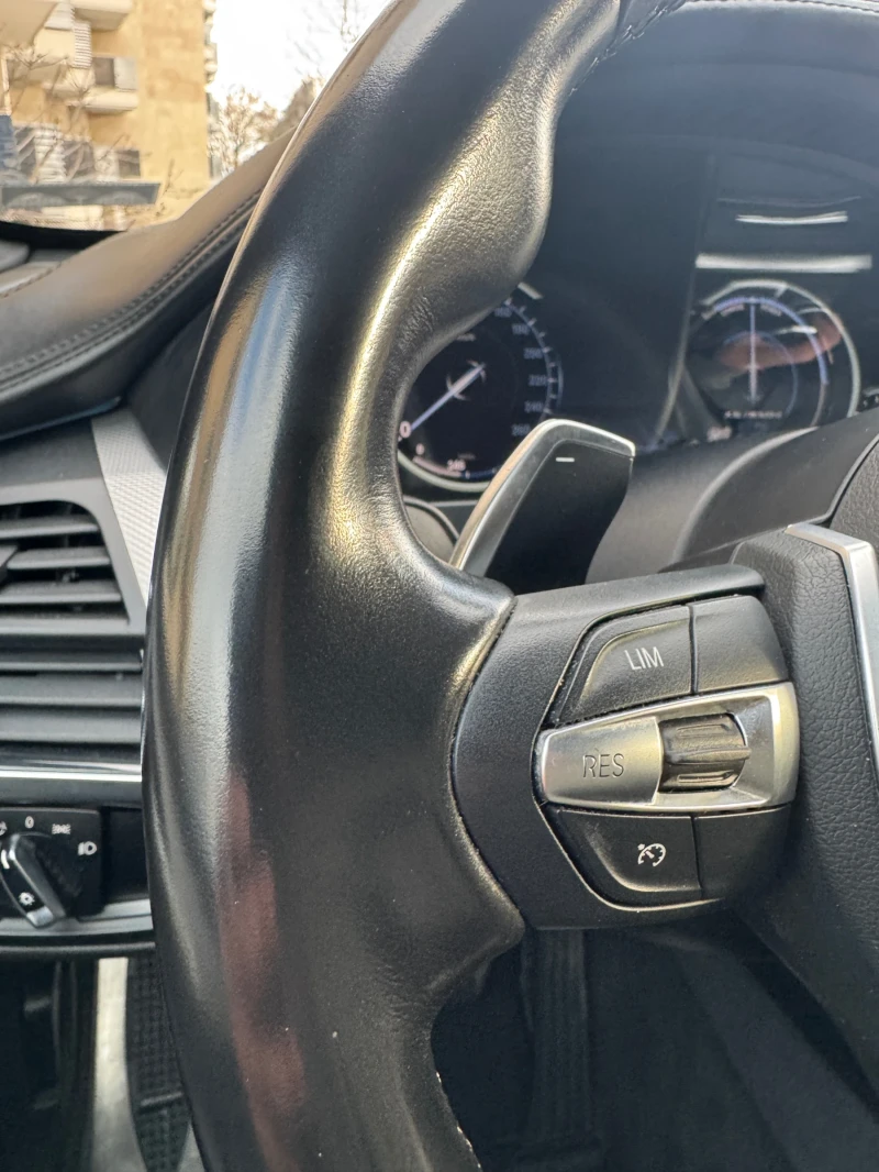 BMW X6 M50d, снимка 16 - Автомобили и джипове - 52751904