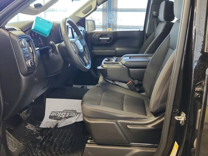 Gmc Sierra 2023 PRO CREW CAB STD BED * ОТ ПРЕДСТАВИТЕЛСТВО, снимка 5 - Автомобили и джипове - 53370535