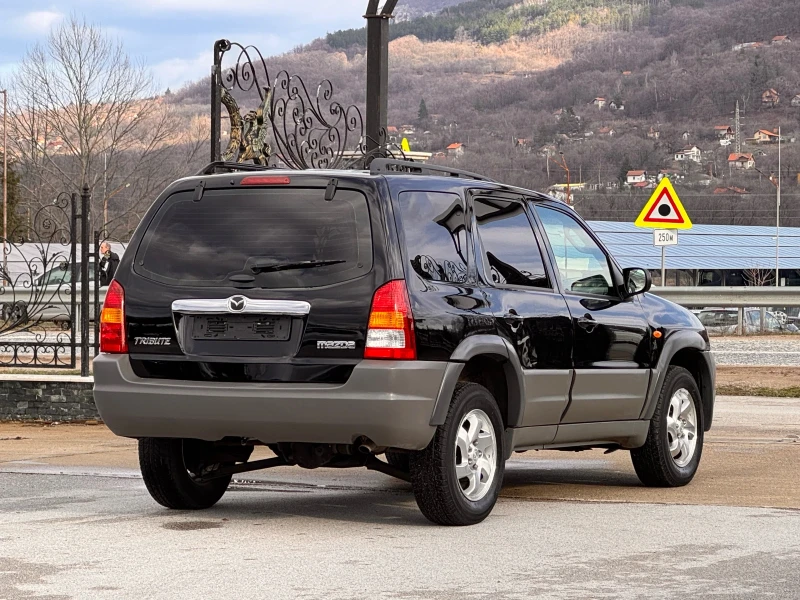 Mazda Tribute 2.0i 4х4 ИТАЛИЯ, снимка 13 - Автомобили и джипове - 53407414