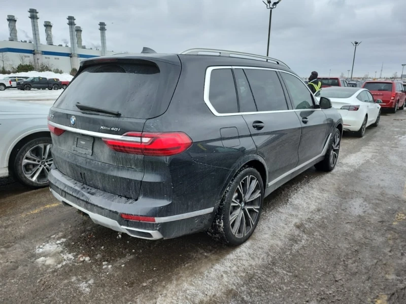 BMW X7 xDrive40i / ПАНОРАМА / ДИСТРОНИК / 360 / ПОДГРЕВ, снимка 3 - Автомобили и джипове - 53455287