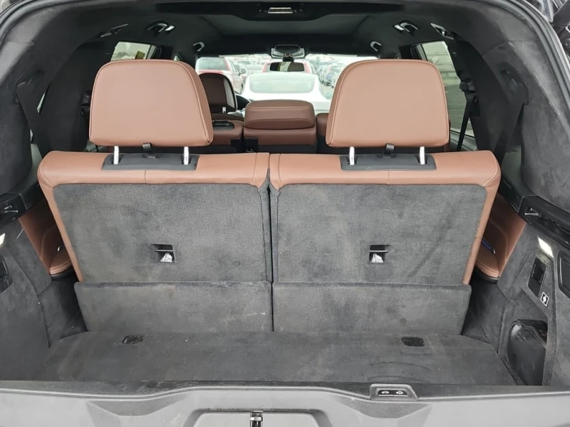 BMW X7 xDrive40i / ПАНОРАМА / ДИСТРОНИК / 360 / ПОДГРЕВ, снимка 4 - Автомобили и джипове - 53455287