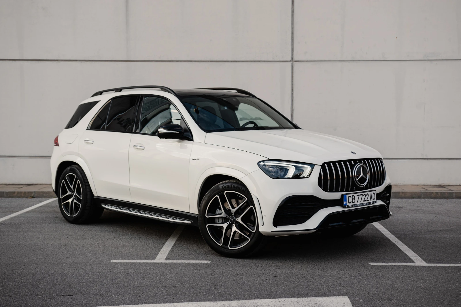 Mercedes-Benz GLE 53 4MATIC BITURBO->NIGHT->PERF EXHAUST>PANO-> - изображение 2