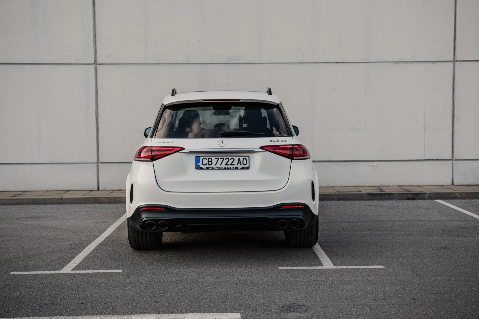 Mercedes-Benz GLE 53 4MATIC BITURBO->NIGHT->PERF EXHAUST>PANO-> - изображение 4