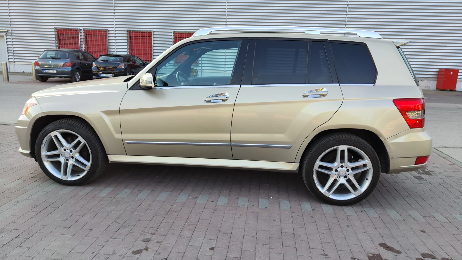 Mercedes-Benz GLK 350 4matic AMG LPG PANORAMA FULL - изображение 3