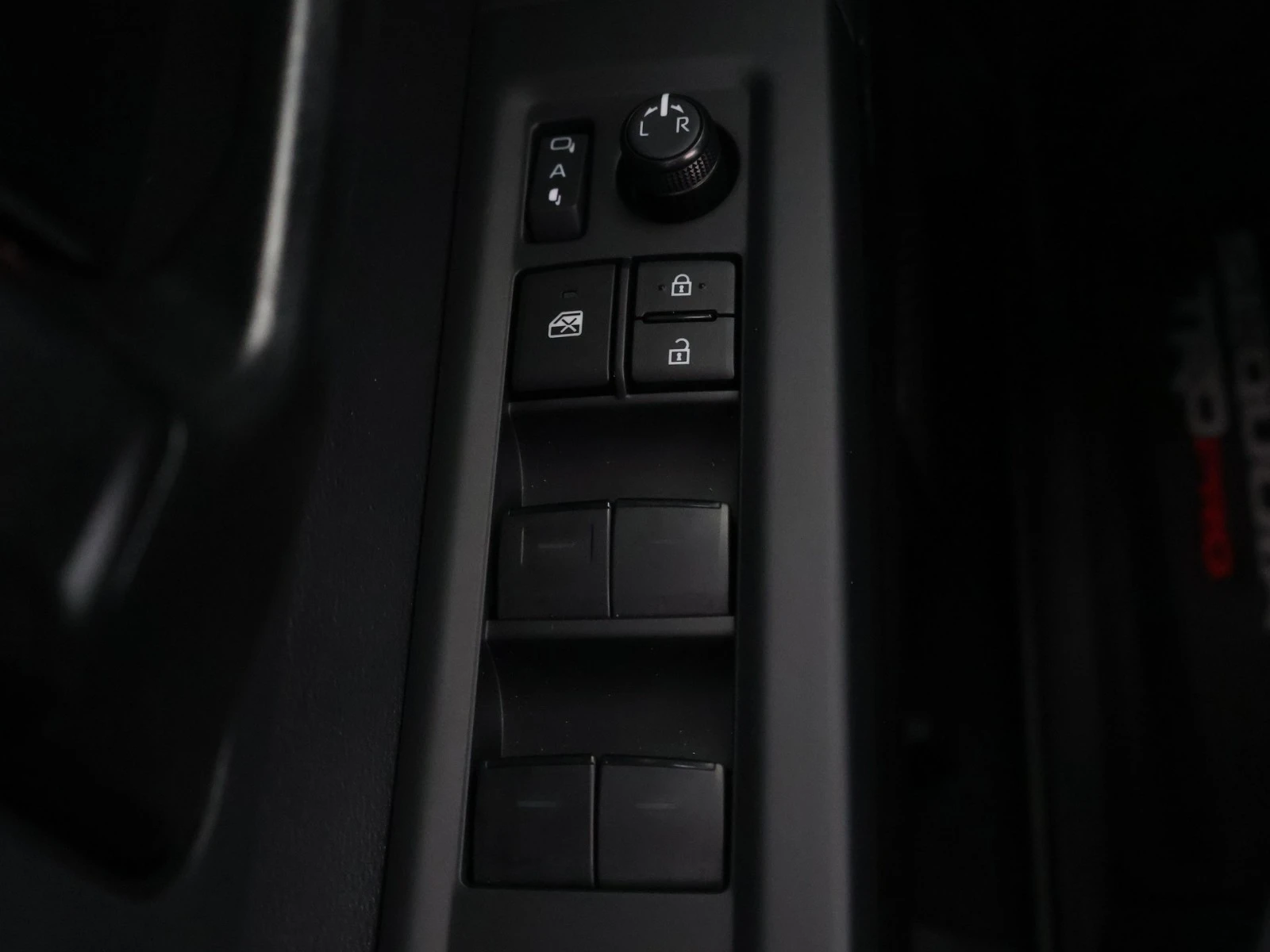 Toyota Sequoia ! TRD PRO, PANO,    2400  | Mobile.bg   11