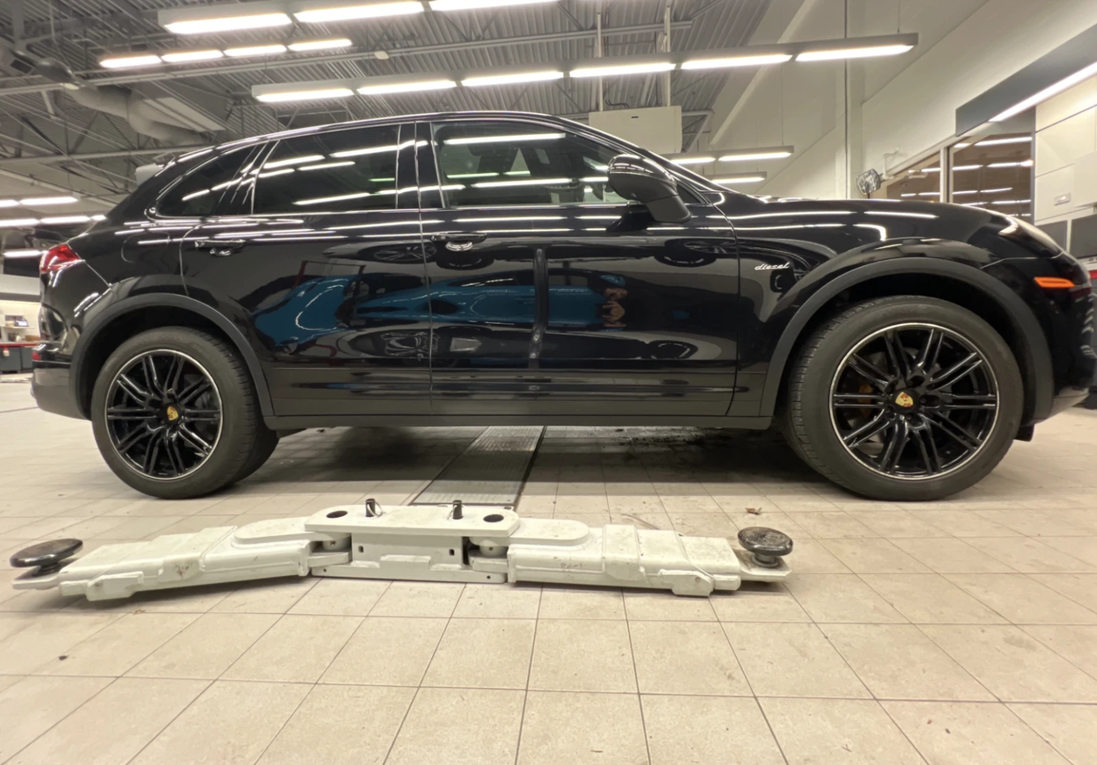 Porsche Cayenne  - изображение 3