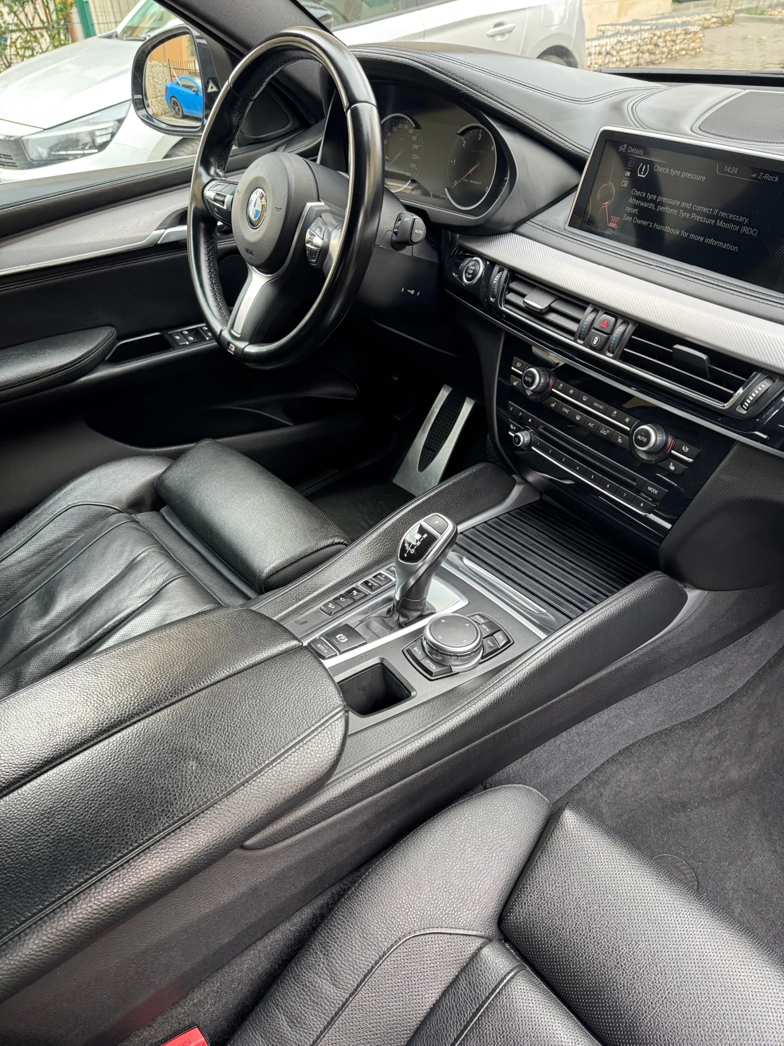 BMW X6 M50d - изображение 7