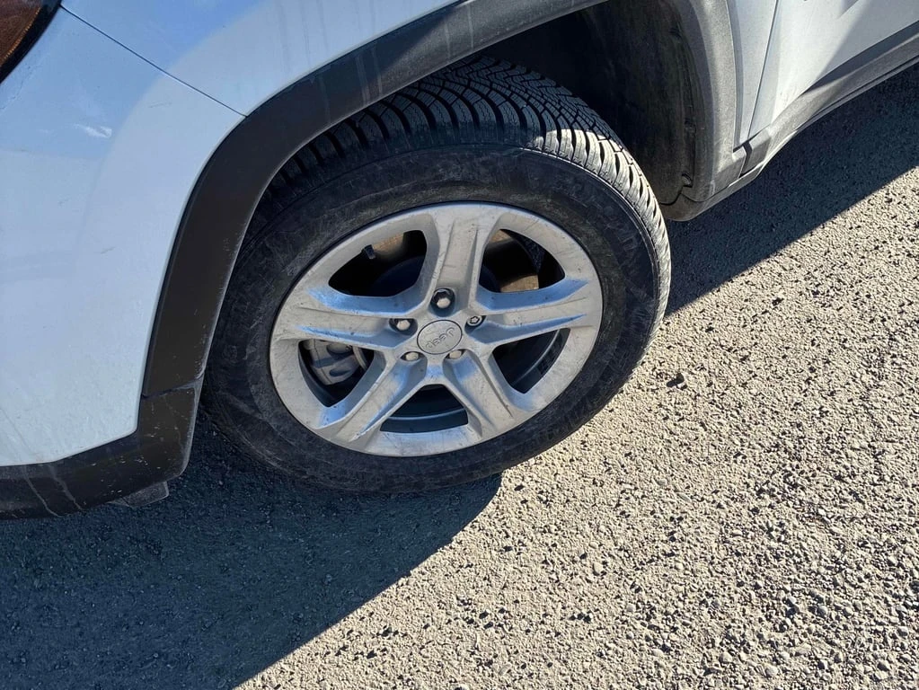 Jeep Compass * Sport * CARFAX * �������� * �� ���������������� | Mobile.bg � ����������� 7