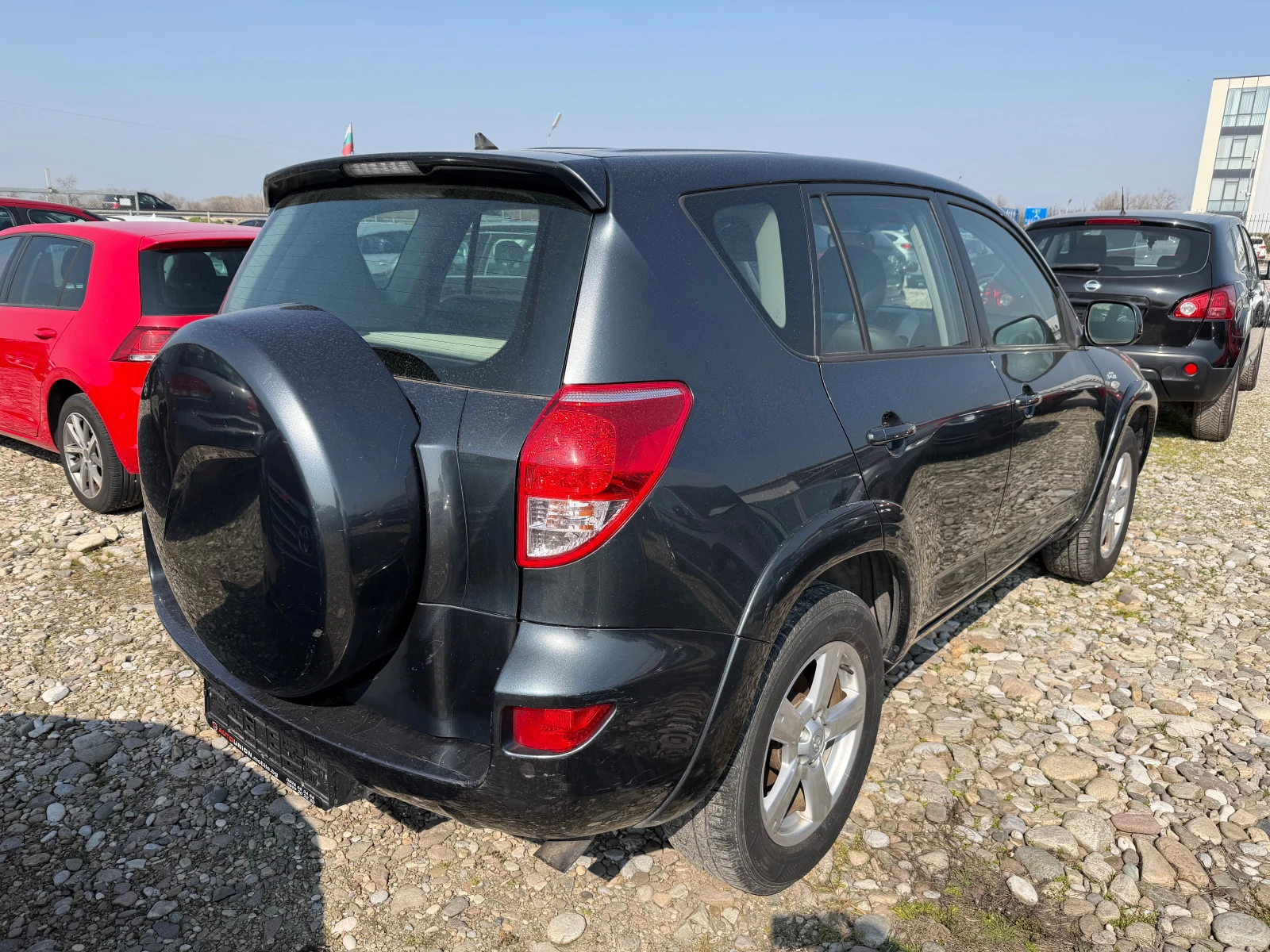 Toyota Rav4 2.2 D4D , снимка 5 - Автомобили и джипове - 53744651