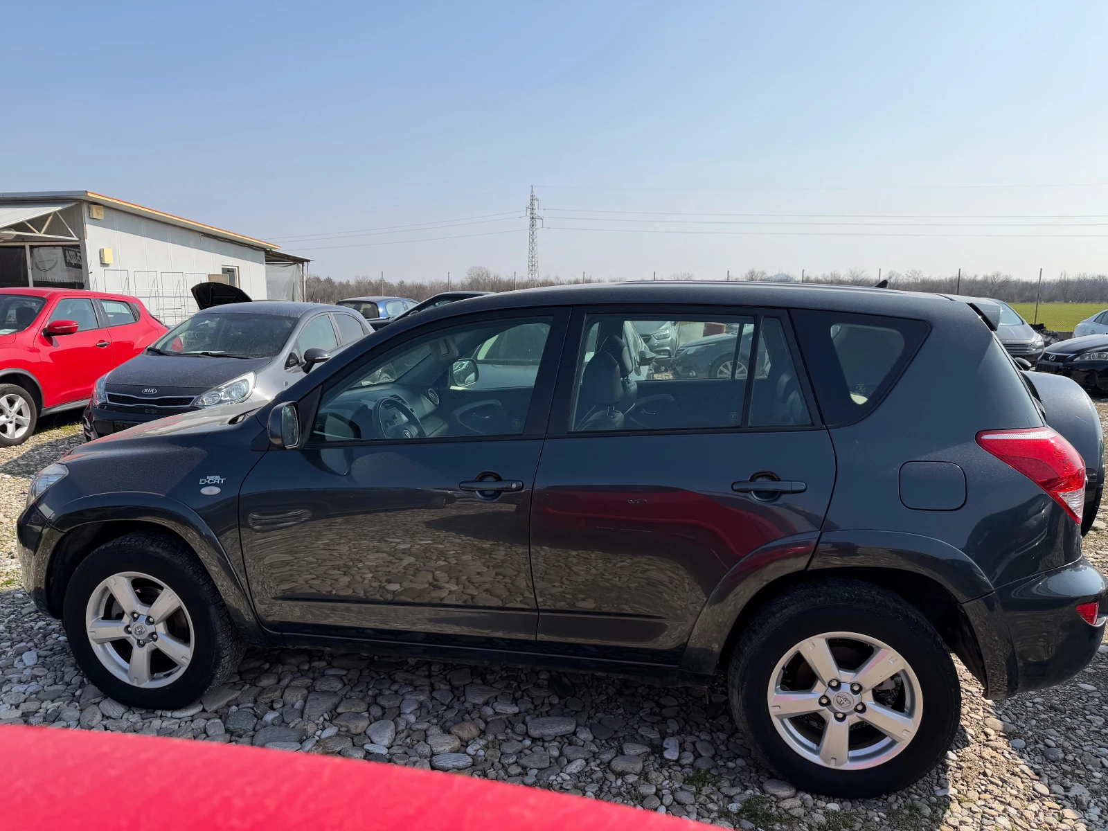 Toyota Rav4 2.2 D4D , снимка 8 - Автомобили и джипове - 53744651