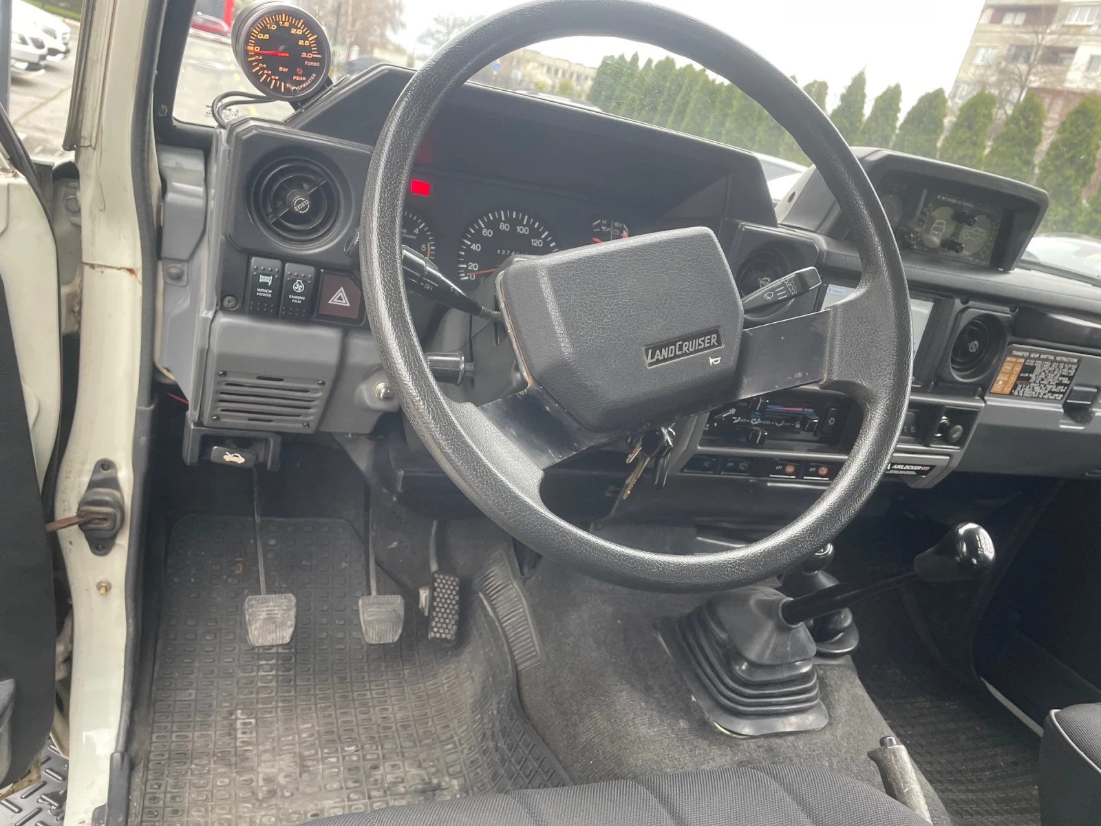 Toyota Land cruiser, снимка 10 - Автомобили и джипове - 54054837