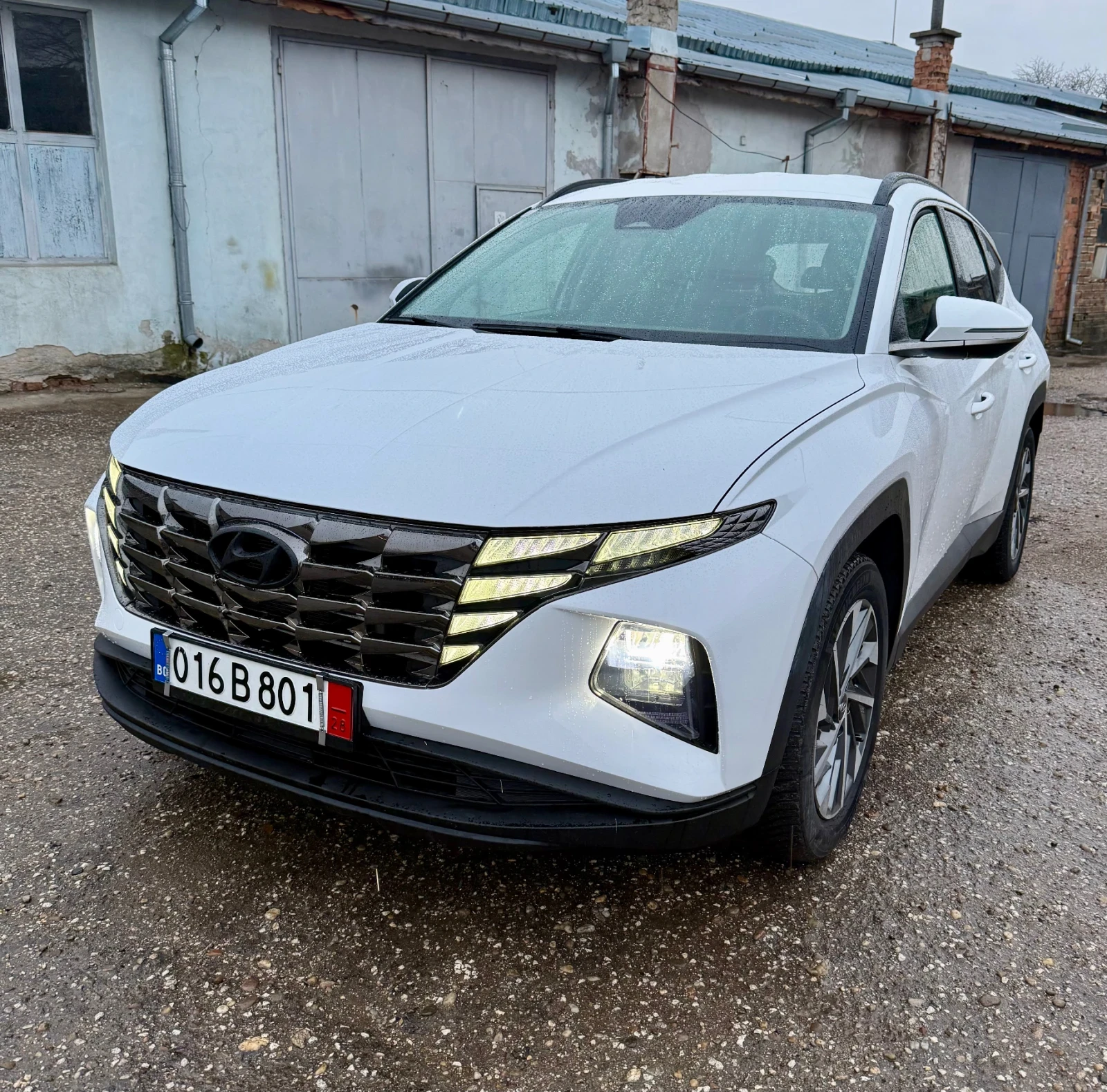 Hyundai Tucson 1.6 CRDi Mild-Hybrid   136 к.с.   4WD   Автоматик , снимка 3 - Автомобили и джипове - 54229312