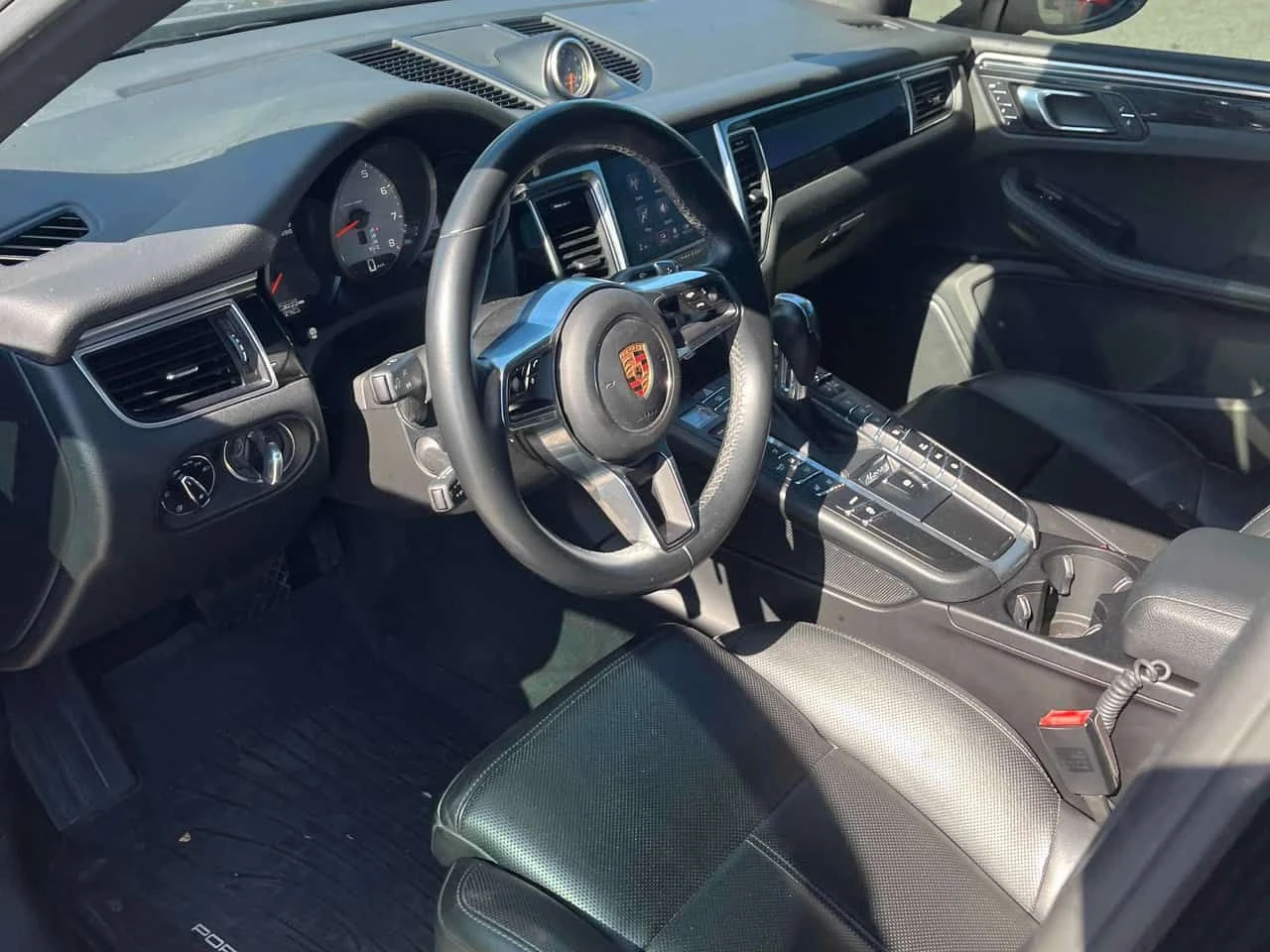 Porsche Macan * S * CARFAX * ОБДУХВАНЕ * ПАНОРАМА * , снимка 5 - Автомобили и джипове - 55697152
