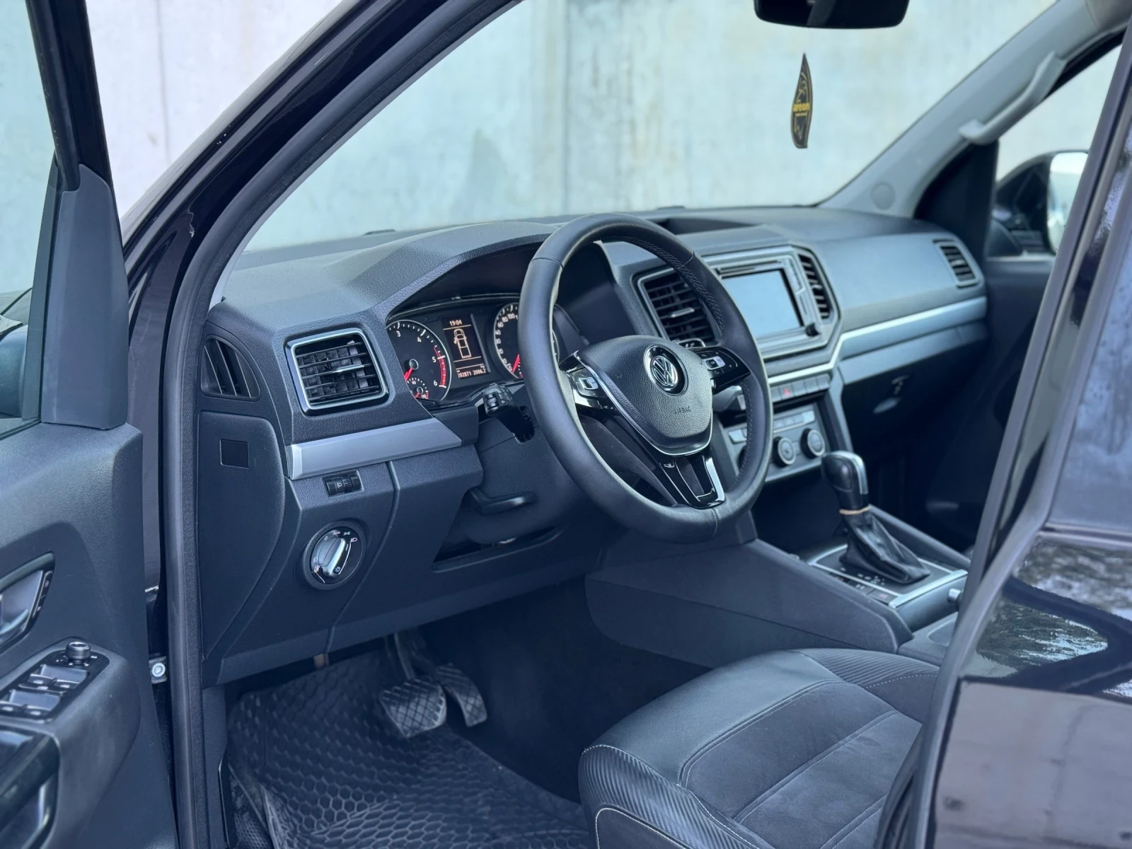 VW Amarok 3.0 V6 BiTDI 258 8zf , снимка 8 - Автомобили и джипове - 55982331