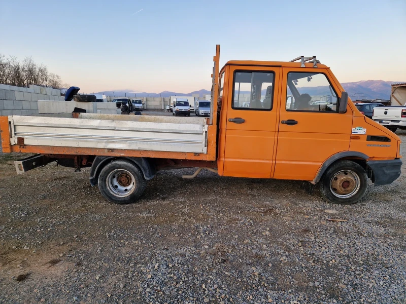 Iveco Daily 35c12 B категория, снимка 8 - Бусове и автобуси - 48622712