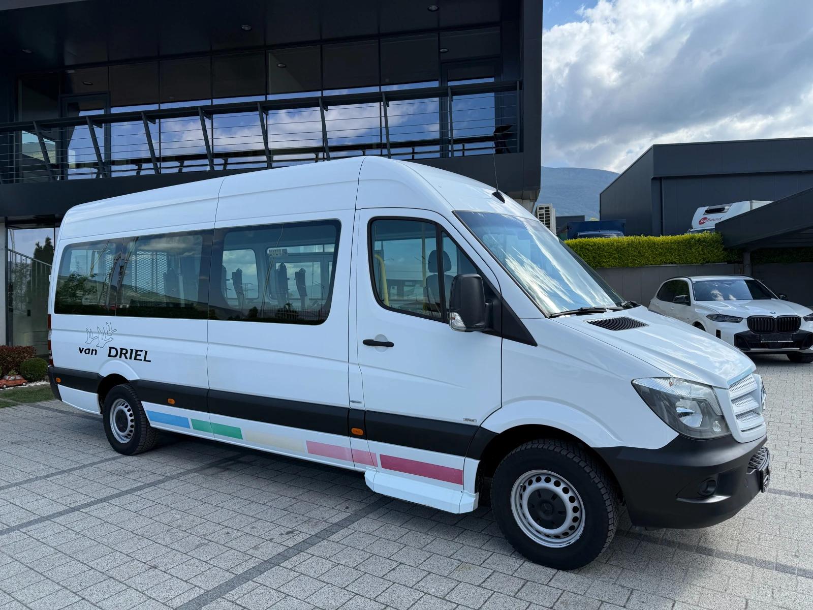 Mercedes-Benz Sprinter 313CDI 9-местен Клима Maxi + Рампа  - изображение 2