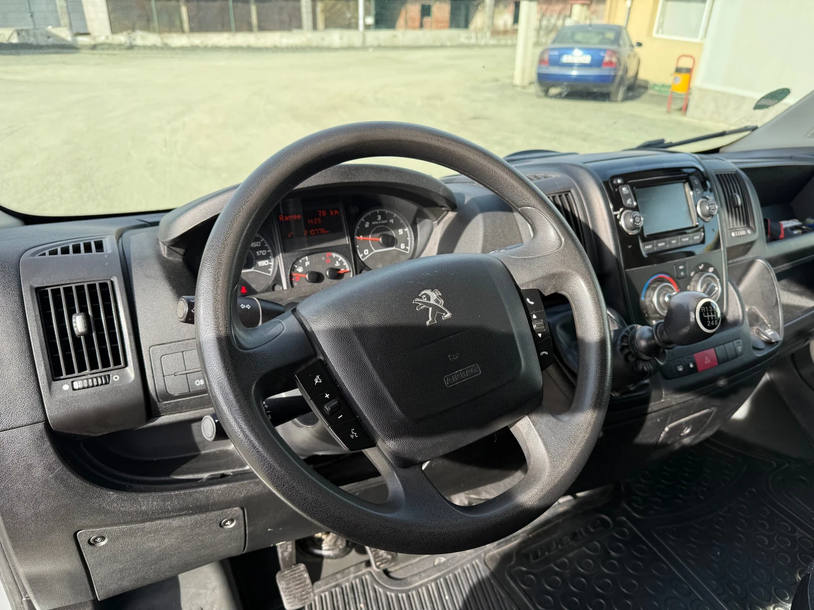 Peugeot Boxer HDI 130hp ТОП СЪСТОЯНИЕ!, снимка 13 - Бусове и автобуси - 53756366
