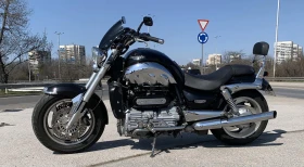Triumph Rocket 3