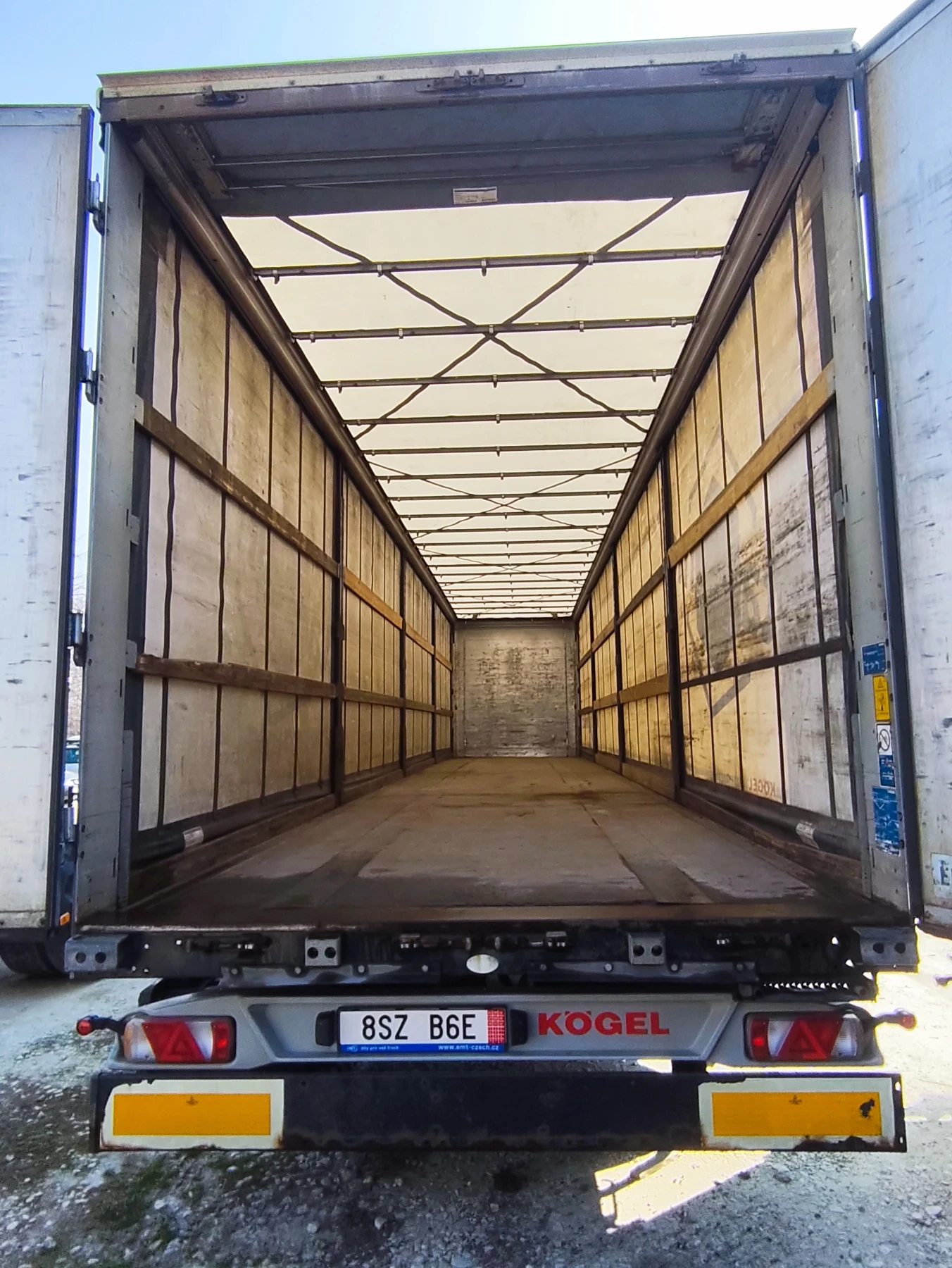 Полуремарке Koegel, снимка 14 - Ремаркета - 53745270