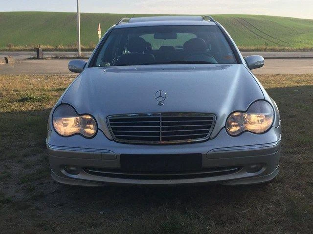 Рама и Каросерия за Mercedes-Benz C 180, снимка 1 - Части - 22410783