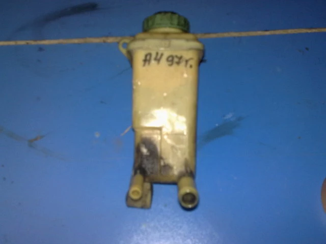 Казанче хидравлика за Ауди А4 1.8 20В