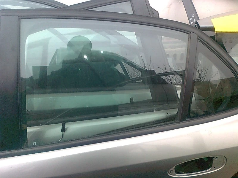 стъкло врата задно ляво за Сааб 9-3 седан