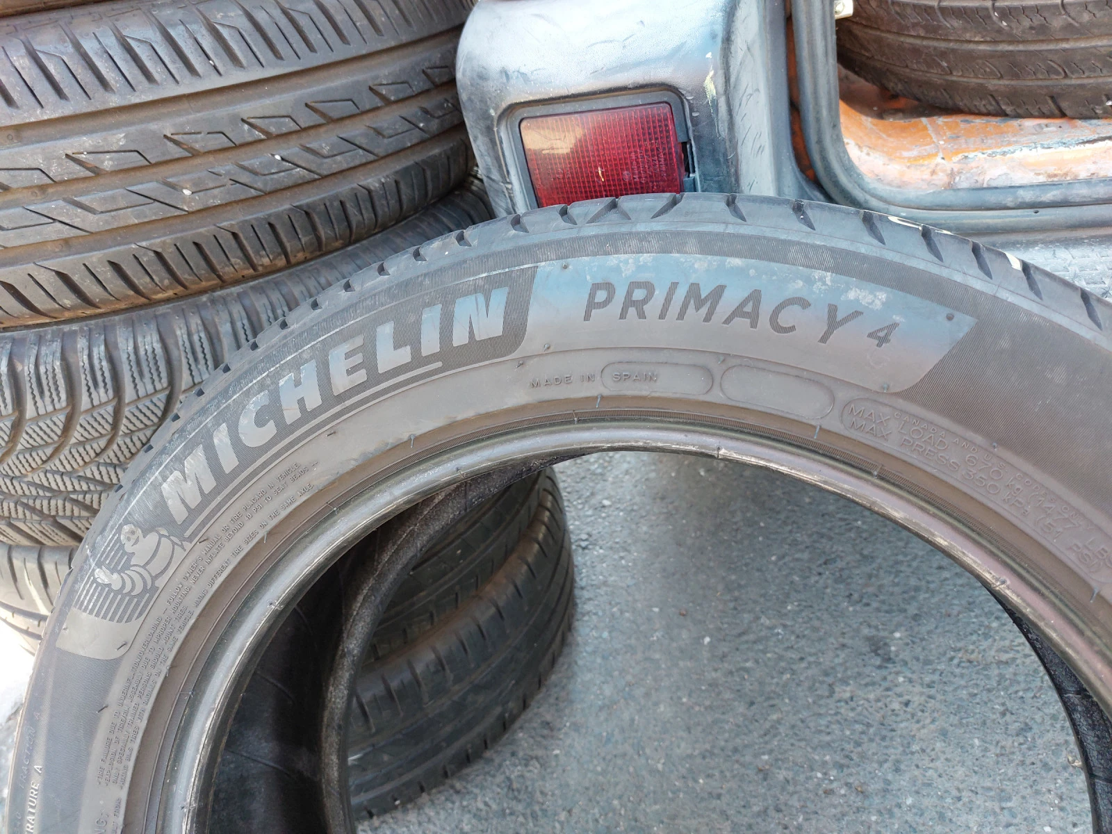 ���� 215/55R17 | Mobile.bg � ����������� 5