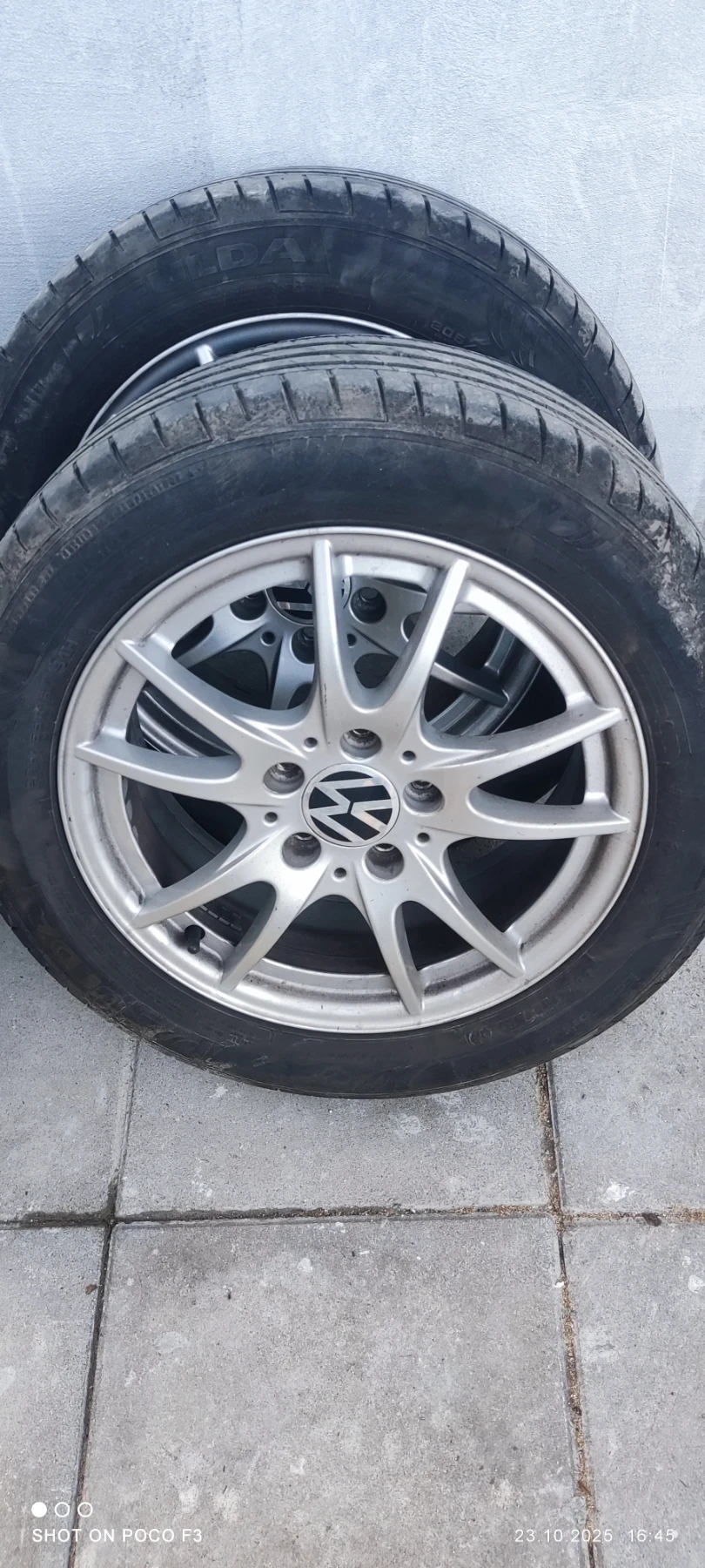 Гуми с джанти  205/60R16