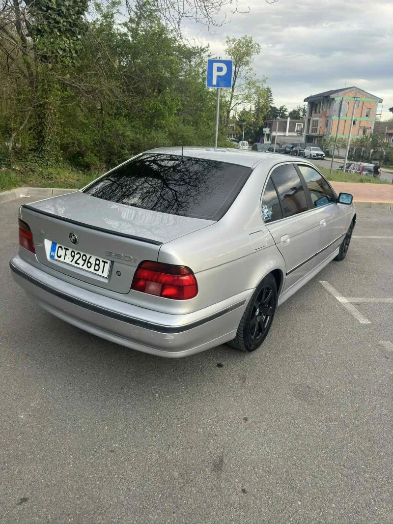 BMW 520, снимка 3 - Автомобили и джипове - 47873539