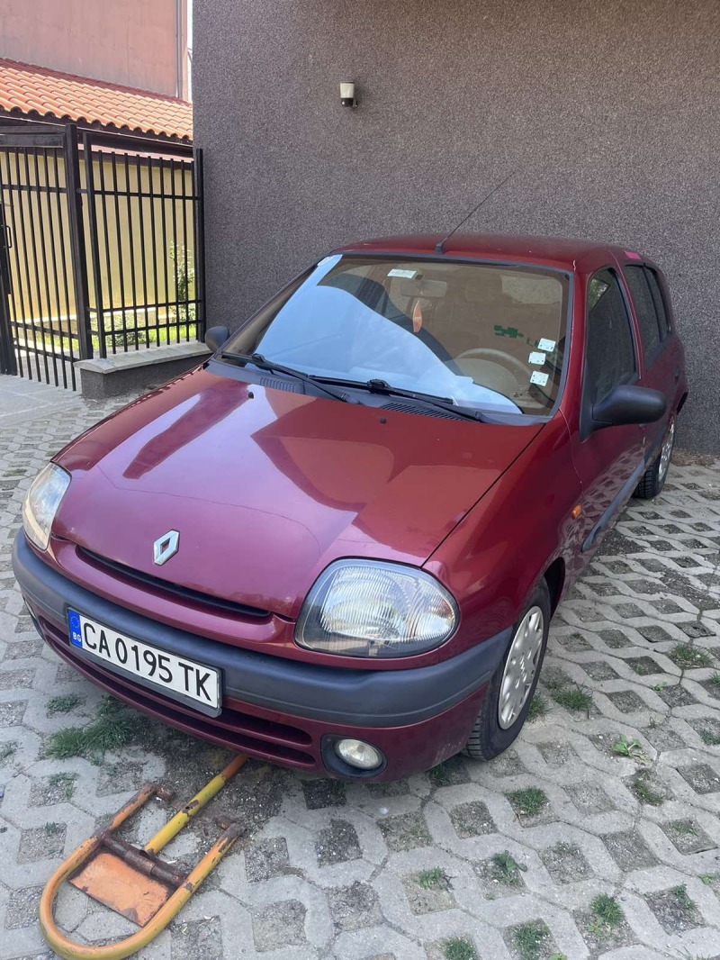 Renault Clio 1.2i, снимка 2 - Автомобили и джипове - 46125195