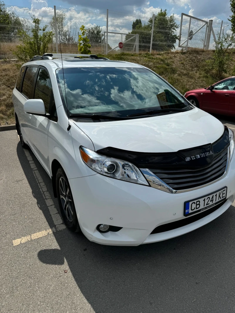 Toyota Sienna AWD, снимка 2 - Автомобили и джипове - 47054320