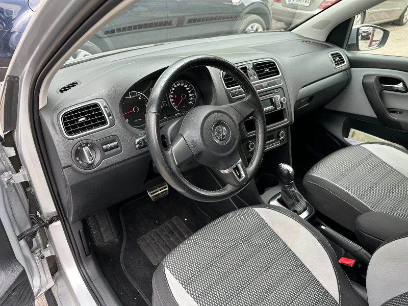 VW Polo Cross 1.6 TDI (90 кс) 6-DSG-automatic 109000km.EU5, снимка 7 - Автомобили и джипове - 47296490