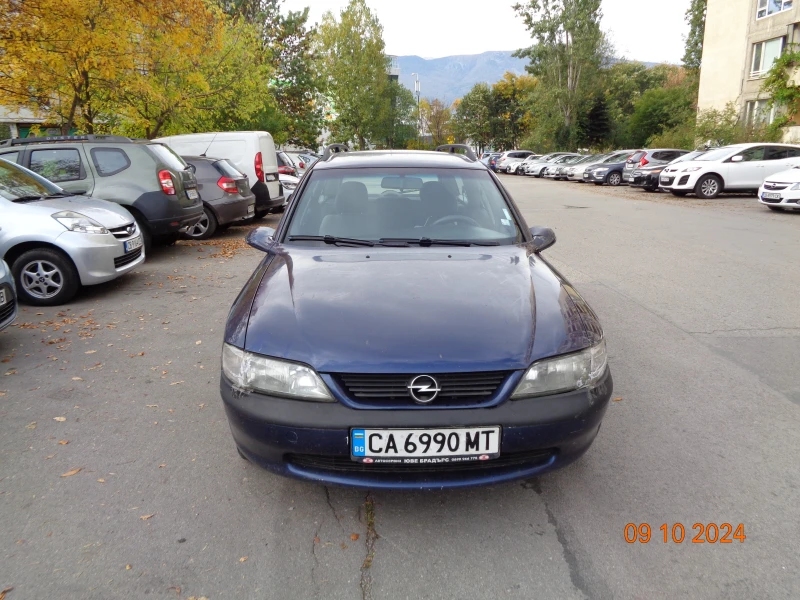 Opel Vectra, снимка 1 - Автомобили и джипове - 47537807