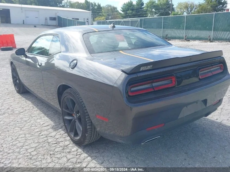 Dodge Challenger GT РЕАЛЕН ПРОБЕГ/СЕРВИЗНА ИСТОРИЯ, снимка 4 - Автомобили и джипове - 48048300