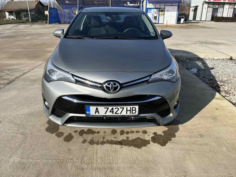 Toyota Avensis, снимка 1 - Автомобили и джипове - 48354283