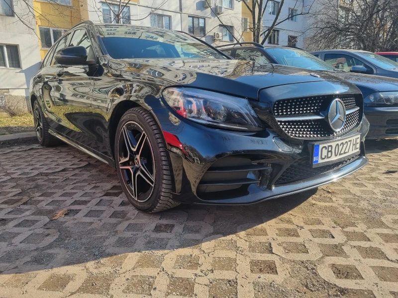 Mercedes-Benz C 220 FULL AMG OPTIC 4 Matic, снимка 3 - Автомобили и джипове - 52479636