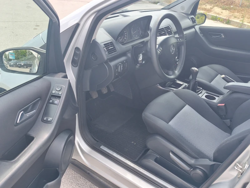 Mercedes-Benz A 150 Климатик , снимка 11 - Автомобили и джипове - 50287015