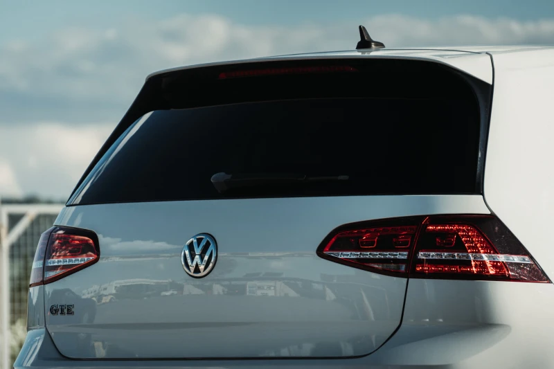 VW Golf GTE 40th Anniversary, снимка 7 - Автомобили и джипове - 51449690