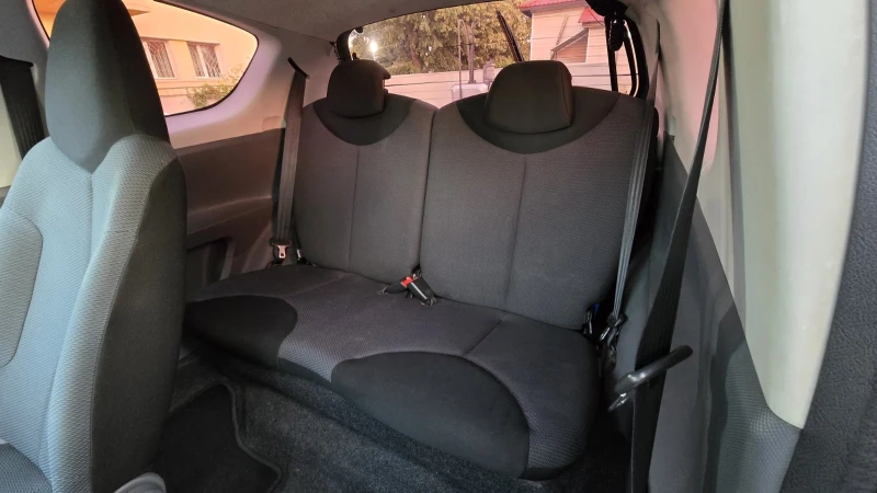 Toyota Aygo, снимка 7 - Автомобили и джипове - 52508023