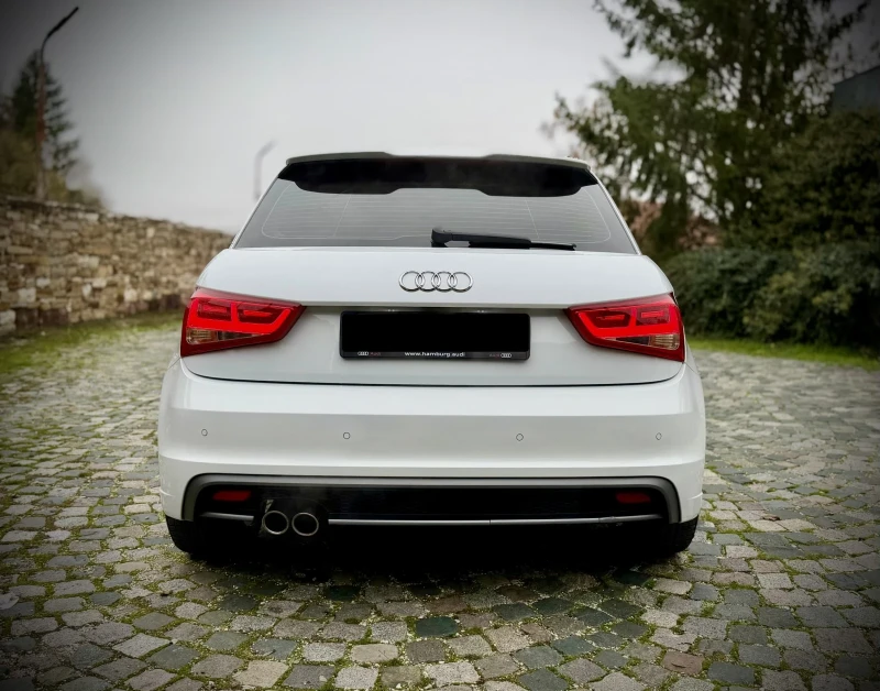 Audi A1 S-line 1.4T 185к.с. автомат, снимка 8 - Автомобили и джипове - 52435605