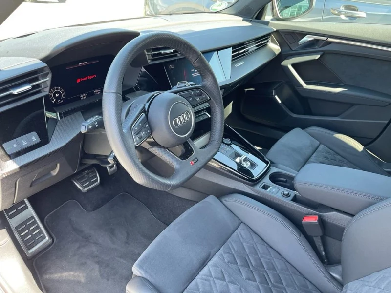 Audi Rs3 2.5 TFSI  400кс-ГАРАНЦИЯ 21.12.26г-CERAMIC BRAKES, снимка 6 - Автомобили и джипове - 52620602