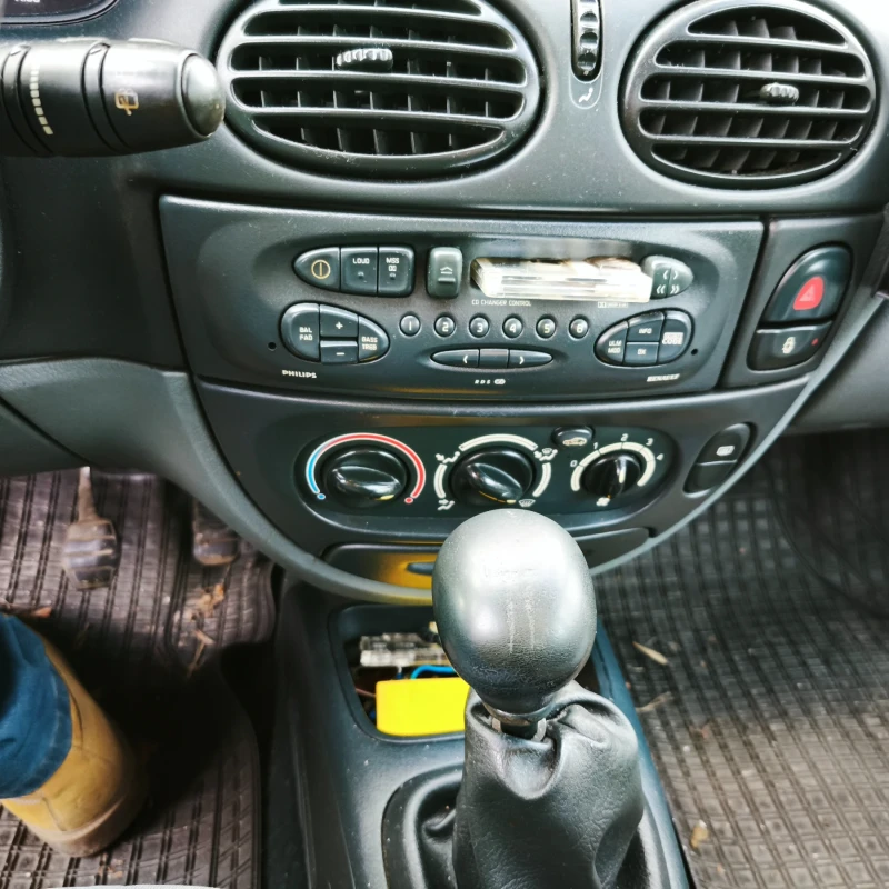 Renault Megane, снимка 11 - Автомобили и джипове - 52629064