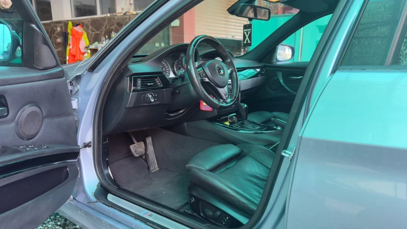 BMW 330, снимка 7 - Автомобили и джипове - 52831450
